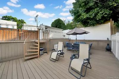 258 Revere Avenue, Bronx, NY 10465 - Photo 24