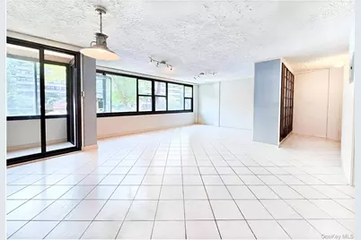 10-10 166 Street #3A, Whitestone, NY 11357 - Photo 2