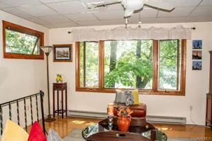 36 Small Hawley Point Rd, Kinderhook, NY 12130 - Photo 14