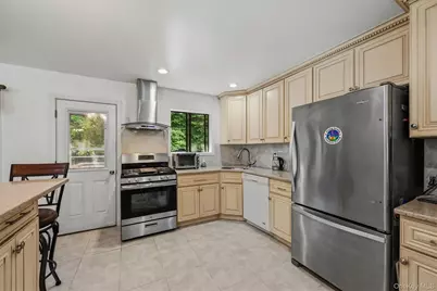 11 Glen Road, Sloatsburg, NY 10974 - Photo 10