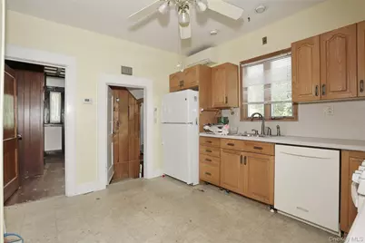 12 Pacific Avenue, Nanuet, NY 10954 - Photo 10