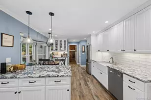 3 Stimson Pl, Huntington, NY 11743 - Photo 10