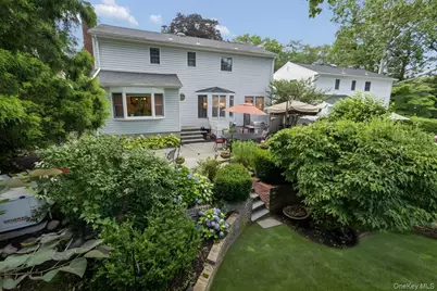 3 Stimson Place, Huntington, NY 11743 - Photo 32