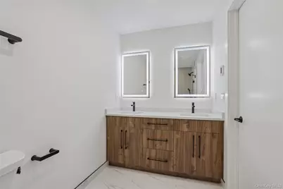 325 Manville Road #201, Pleasantville, NY 10570 - Photo 30