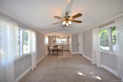 116 Lincoln Avenue, Holbrook, NY 11741 - Photo 8