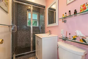 30 Stoner Ave, Great Neck, NY 11021 - Photo 10