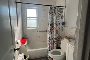 114-38 198th St, Saint Albans, NY 11412 - Photo 4