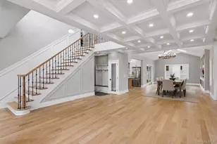 37 Beverly Dr, Albertson, NY 11507 - Photo 6