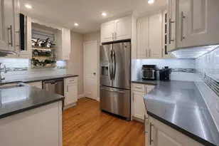 101-56 103rd St, Ozone Park, NY 11416 - Photo 4