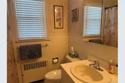 939 Steele Boulevard, Baldwin, NY 11510 - Photo 6