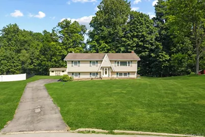 19 Bradner Drive, Warwick, NY 10990 - Photo 2