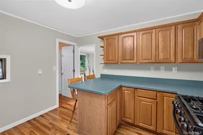 44 Orchard Hill, Middletown, NY 10941 - Photo 6