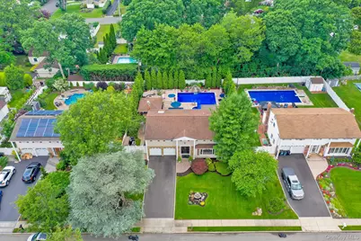 140 Wedgewood Drive, Hauppauge, NY 11788 - Photo 36