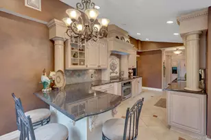 140 Wedgewood Dr, Hauppauge, NY 11788 - Photo 24