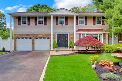 140 Wedgewood Drive, Hauppauge, NY 11788 - Photo 1