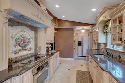 140 Wedgewood Drive, Hauppauge, NY 11788 - Photo 22