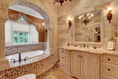 140 Wedgewood Drive, Hauppauge, NY 11788 - Photo 28
