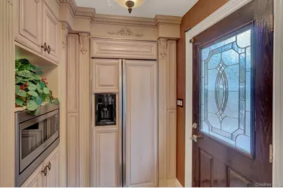 140 Wedgewood Drive, Hauppauge, NY 11788 - Photo 26