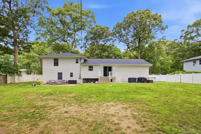 57 Brooksite Drive, Smithtown, NY 11787 - Photo 26
