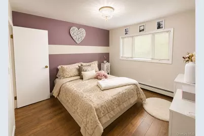 87 Sally Lane, Ridge, NY 11961 - Photo 8