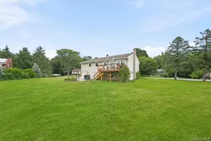 40 Long Meadow Dr, Staatsburg, NY 12580 - Photo 8
