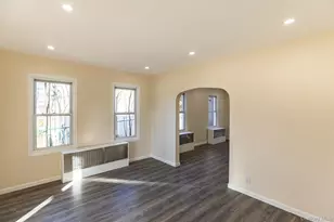 13 Knoll Pl, Glen Cove, NY 11542 - Photo 4