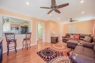12-52 Bay Park Pl, Bayswater, NY 11691 - Photo 14