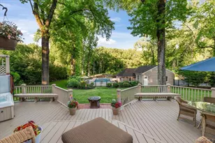 96 Plainview Rd, Woodbury, NY 11797 - Photo 28