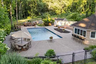 96 Plainview Rd, Woodbury, NY 11797 - Photo 28