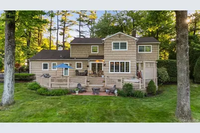 96 Plainview Road, Woodbury, NY 11797 - Photo 2