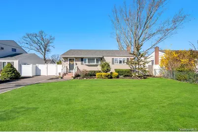 28 Saint Joseph Avenue, Ronkonkoma, NY 11779 - Photo 1