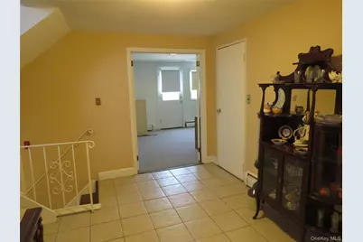1358 Milanna Lane, Wantagh, NY 11793 - Photo 4