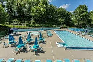 104 W Woodlake Dr, Woodbury, NY 11797 - Photo 30