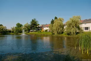 104 W Woodlake Dr, Woodbury, NY 11797 - Photo 36