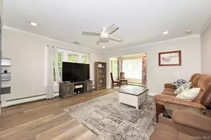 3 School St, Ronkonkoma, NY 11779 - Photo 8