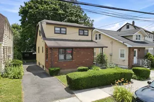 24 Cooper St, Yonkers, NY 10704 - Photo 2