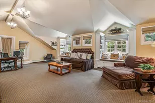 39 Cherry Ln, Syosset, NY 11791 - Photo 32