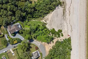 103 Soundview Dr, Rocky Point, NY 11778 - Photo 32