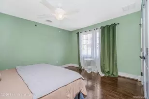 100 Hull Ave, New York, NY 10306 - Photo 32