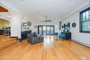 100 Hull Ave, New York, NY 10306 - Photo 6