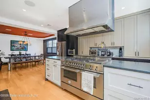 100 Hull Ave, New York, NY 10306 - Photo 12