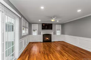 17 Vera Ave, Plainview, NY 11803 - Photo 8