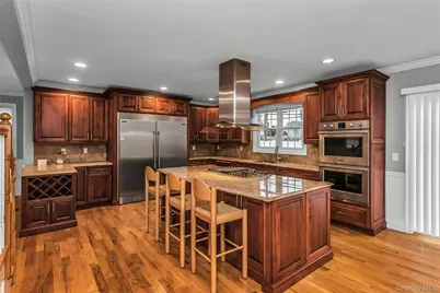 17 Vera Avenue, Plainview, NY 11803 - Photo 6