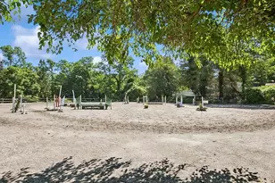 386 Bread and Cheese Hollow Rd, Northport, NY 11768 - Photo 24