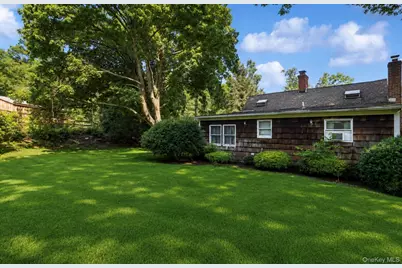 386 Bread and Cheese Hollow Road, Northport, NY 11768 - Photo 14