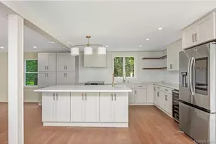 30 New Mill Rd, Smithtown, NY 11787 - Photo 16