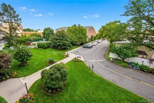 135 Post Ave, Westbury, NY 11590 - Photo 18