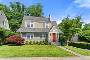 32 S Calumet Ave, Hastings on Hudson, NY 10706 - Photo 2