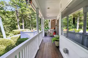 68 Bankside Dr, Centerport, NY 11721 - Photo 4