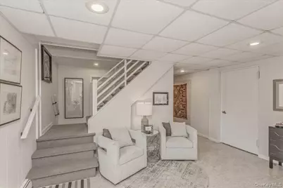 72 Circle Drive, Babylon, NY 11702 - Photo 30